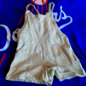 Art class size 7/8 M light green